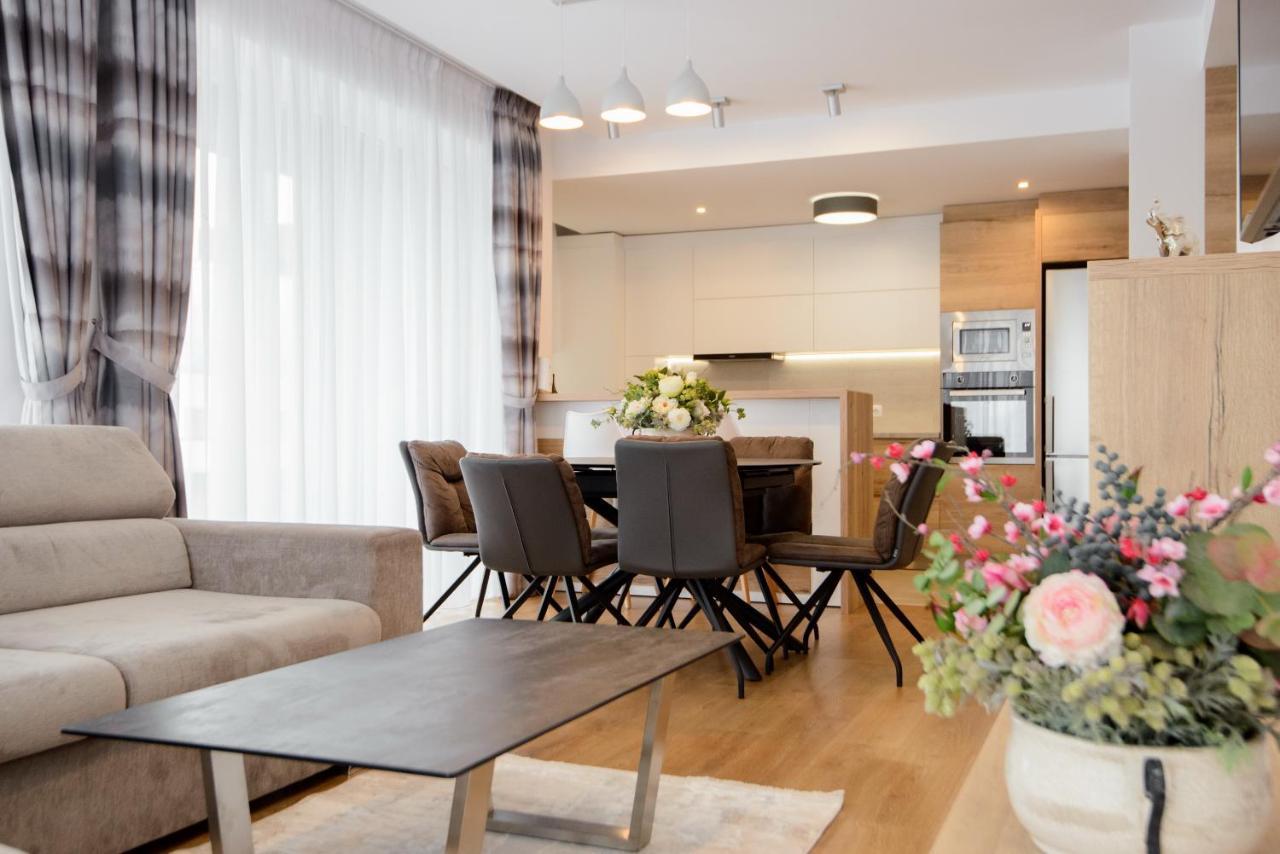 Penthouse Eliza - Coressi Braşov Exteriör bild