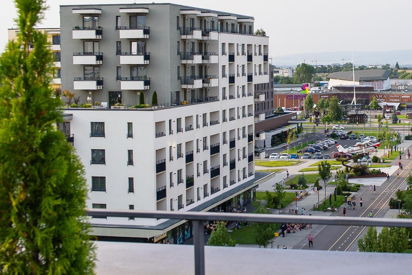 Penthouse Eliza - Coressi Braşov Exteriör bild